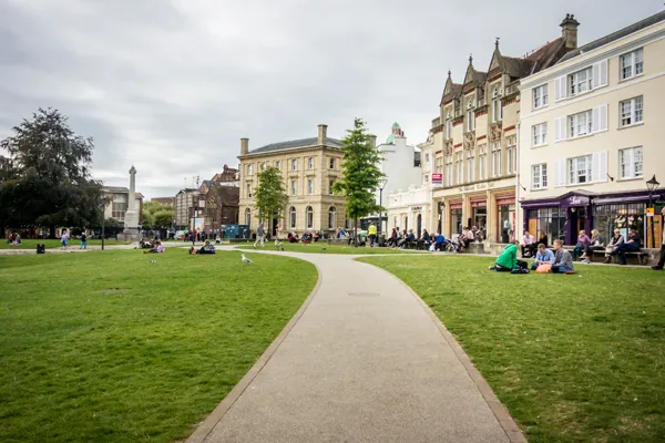 Park and Shops Exter