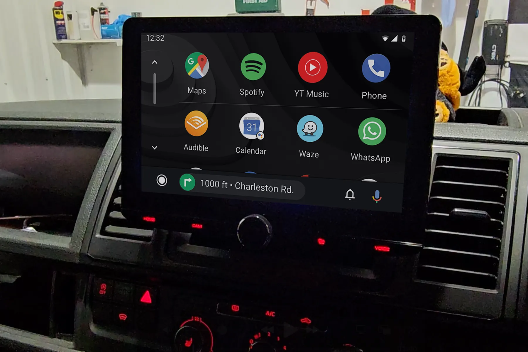 VW Transporter DMX9724XDS Wireless Android Auto