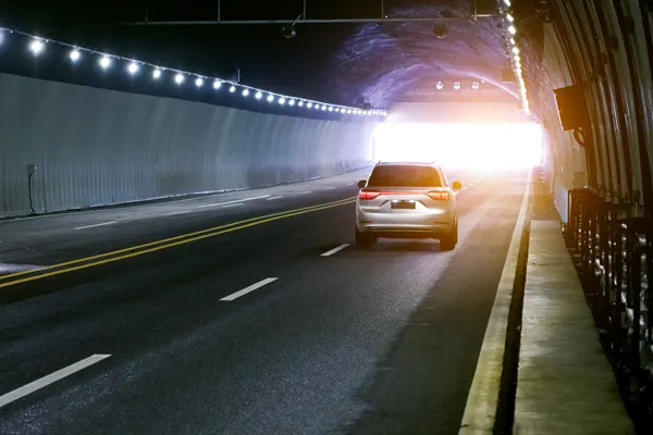 DRV-A510W HDR And WDR For Changing Light Conditions