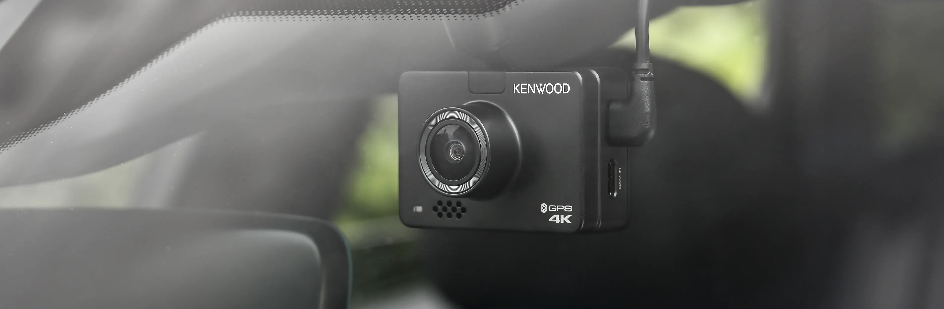 DRV-A610W in car