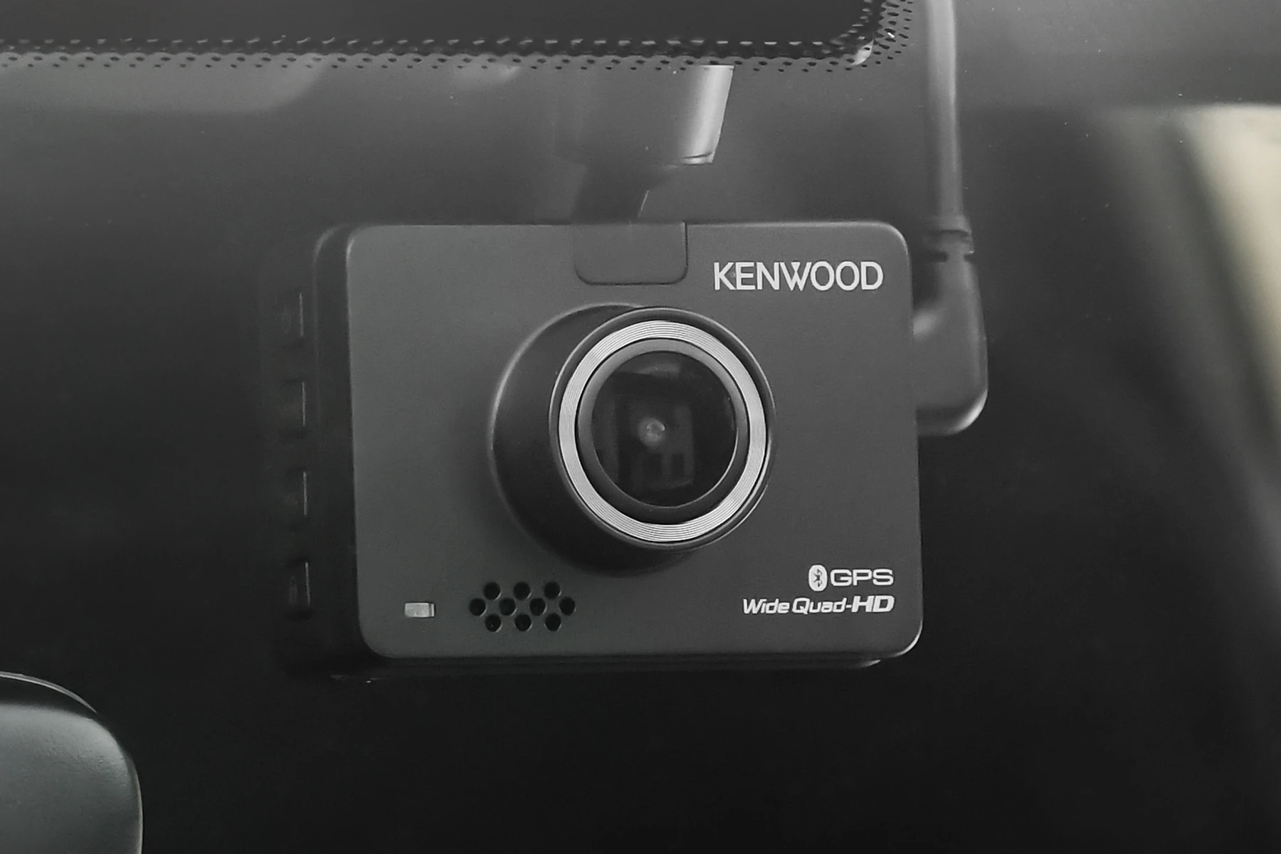 2K dash camera by KENWOOD DRV-A510W