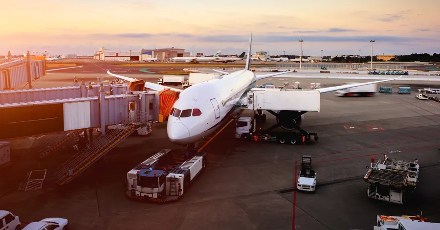 Airports and Airline Market Sector