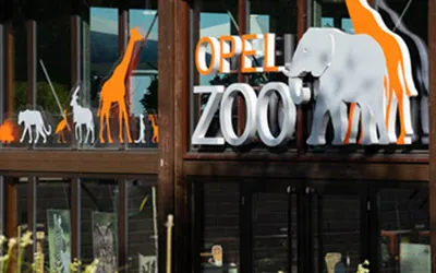 KENWOOD Communications Opel Zoo