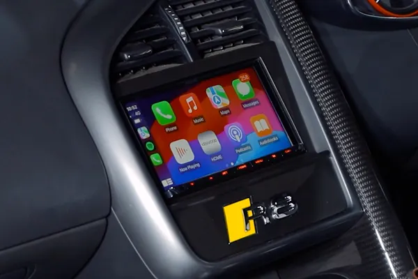 CBS Automotive Audi R8 installation