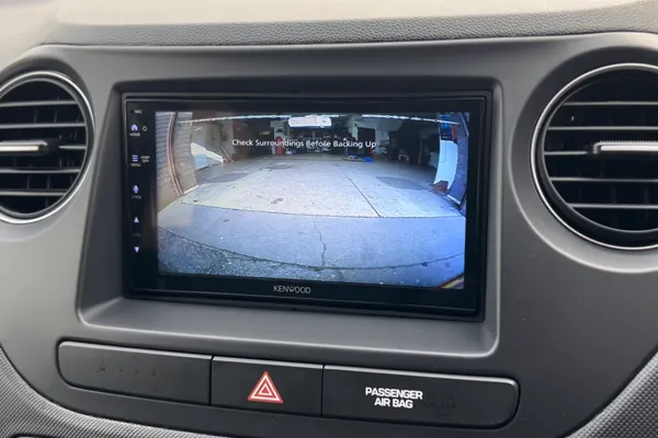 CMOS-220 rear camera